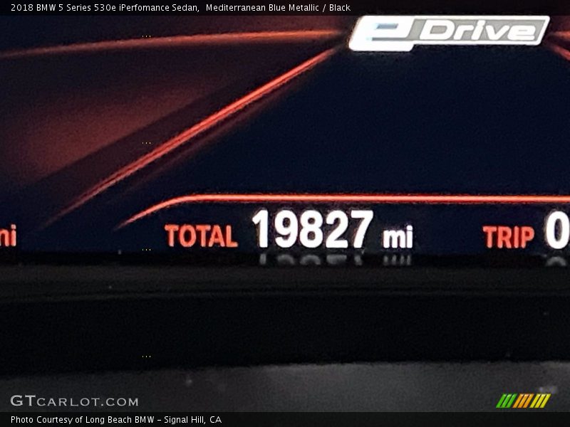 Mediterranean Blue Metallic / Black 2018 BMW 5 Series 530e iPerfomance Sedan