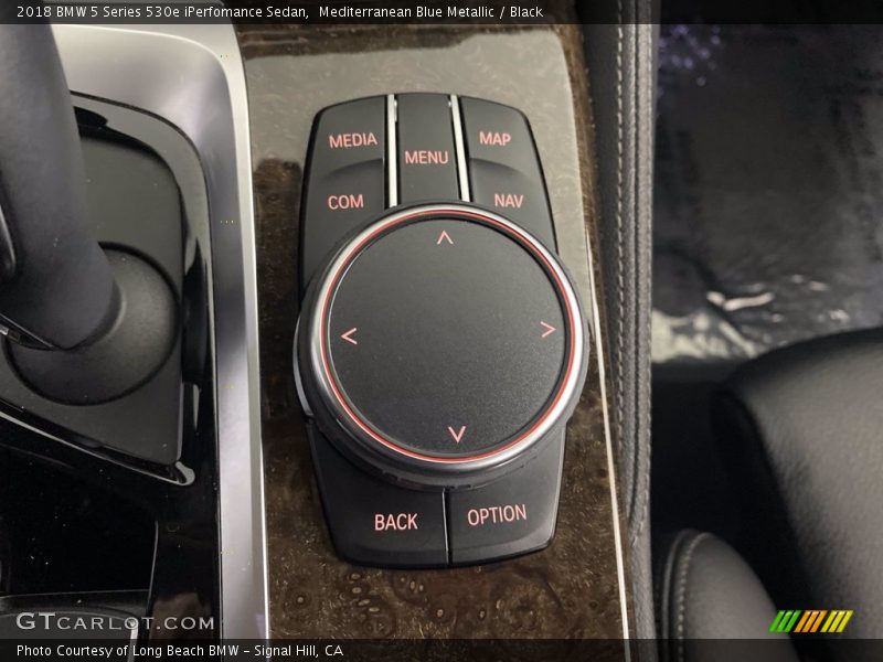 Mediterranean Blue Metallic / Black 2018 BMW 5 Series 530e iPerfomance Sedan