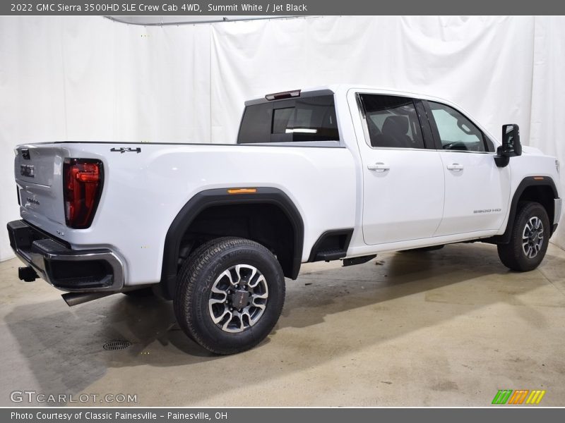 Summit White / Jet Black 2022 GMC Sierra 3500HD SLE Crew Cab 4WD