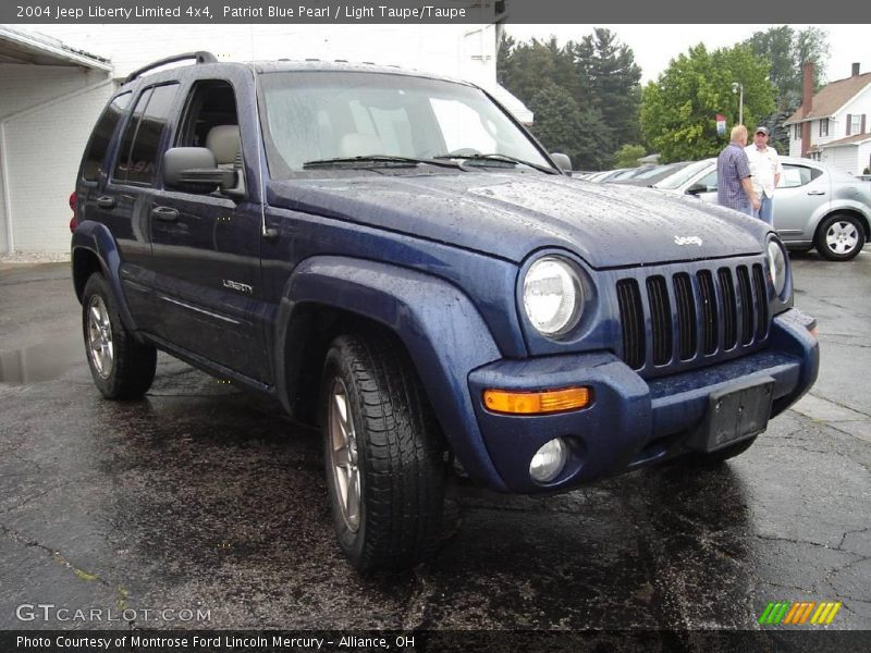 Patriot Blue Pearl / Light Taupe/Taupe 2004 Jeep Liberty Limited 4x4