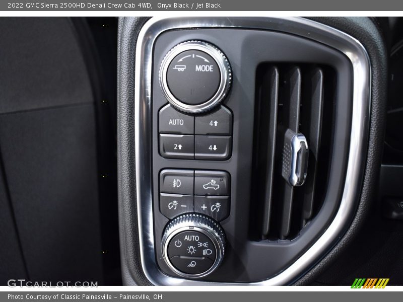 Controls of 2022 Sierra 2500HD Denali Crew Cab 4WD