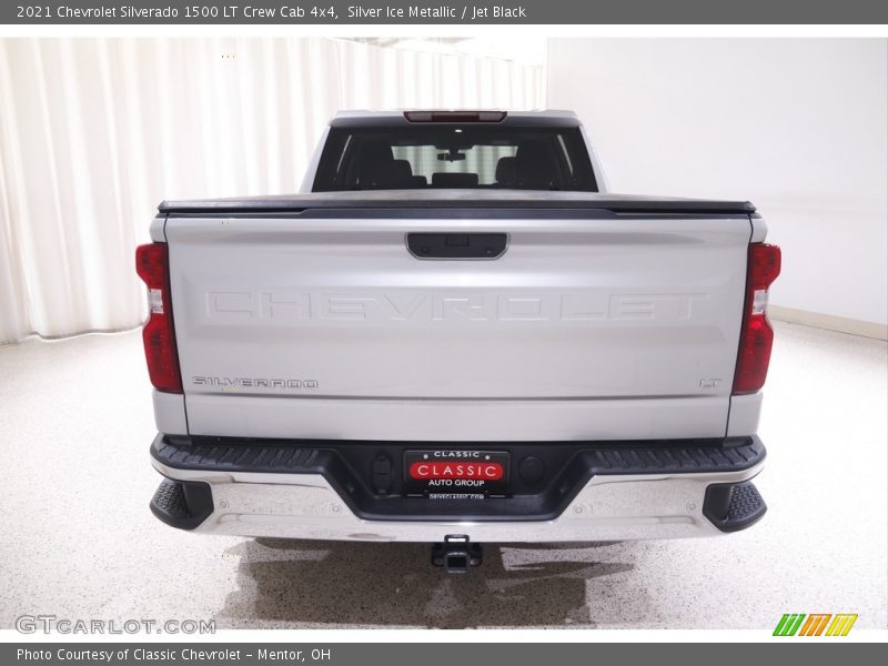 Silver Ice Metallic / Jet Black 2021 Chevrolet Silverado 1500 LT Crew Cab 4x4