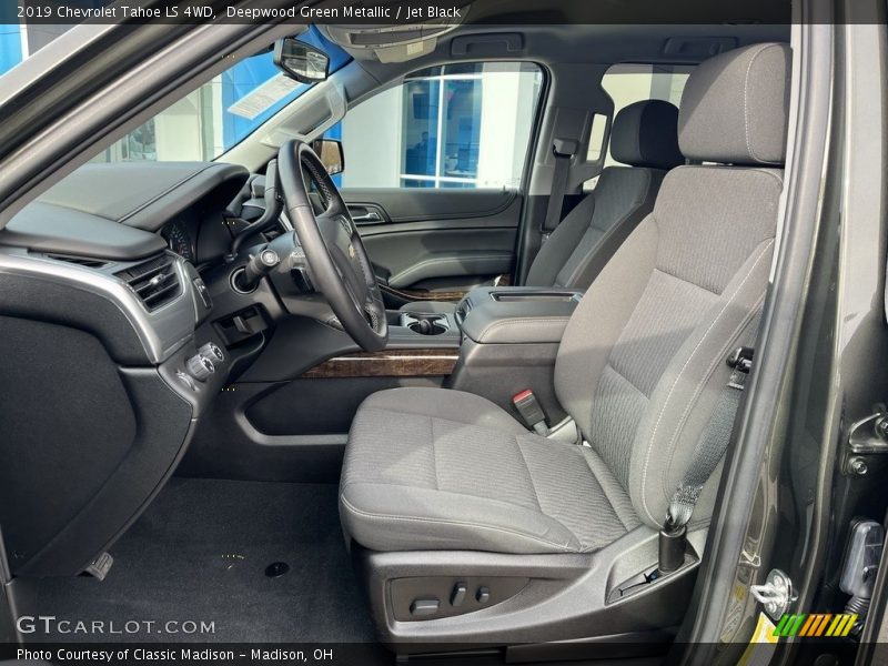Deepwood Green Metallic / Jet Black 2019 Chevrolet Tahoe LS 4WD