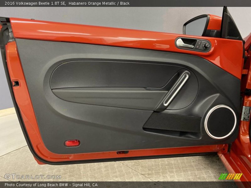 Door Panel of 2016 Beetle 1.8T SE