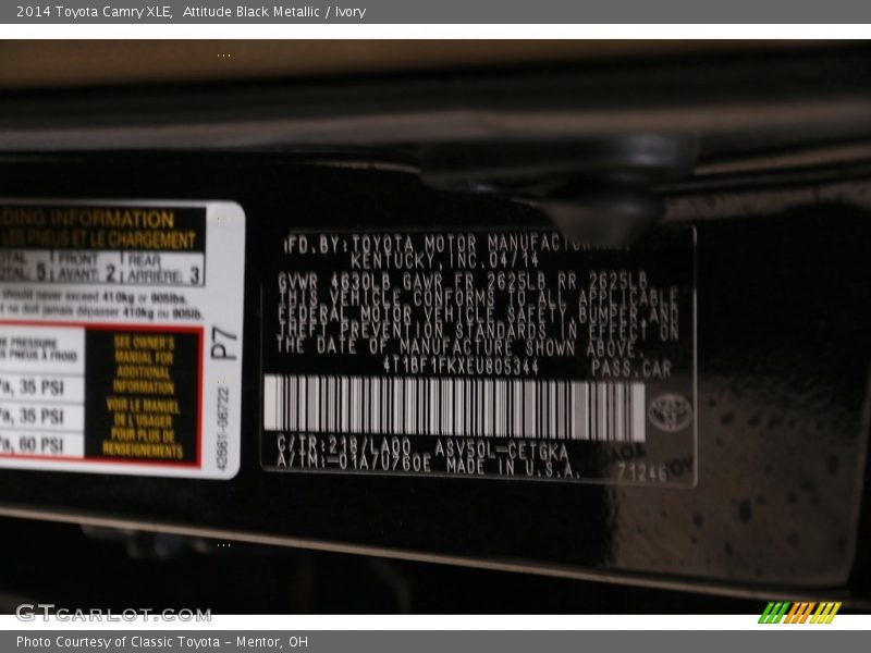 Attitude Black Metallic / Ivory 2014 Toyota Camry XLE