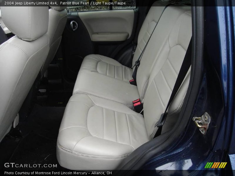 Patriot Blue Pearl / Light Taupe/Taupe 2004 Jeep Liberty Limited 4x4