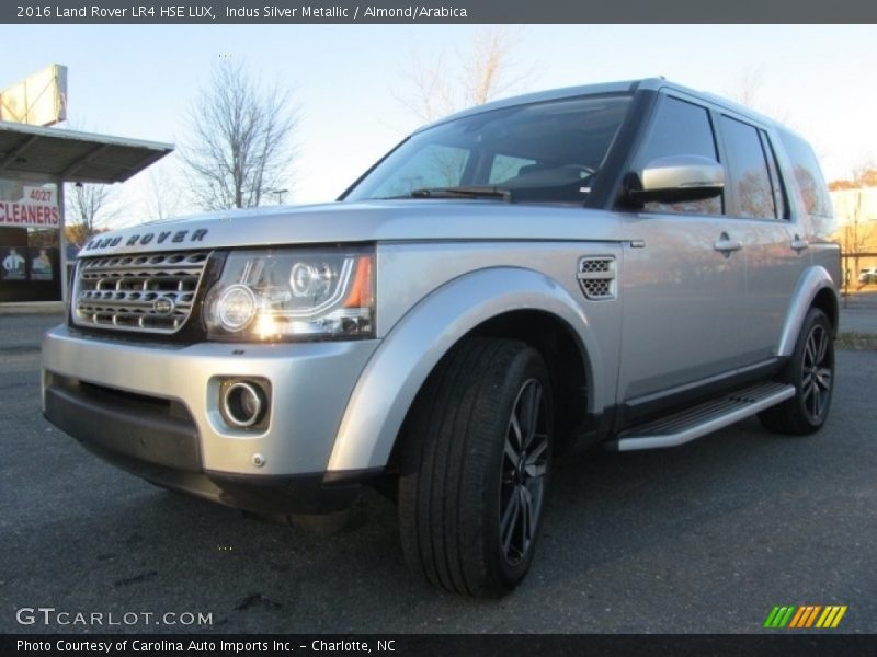 Indus Silver Metallic / Almond/Arabica 2016 Land Rover LR4 HSE LUX