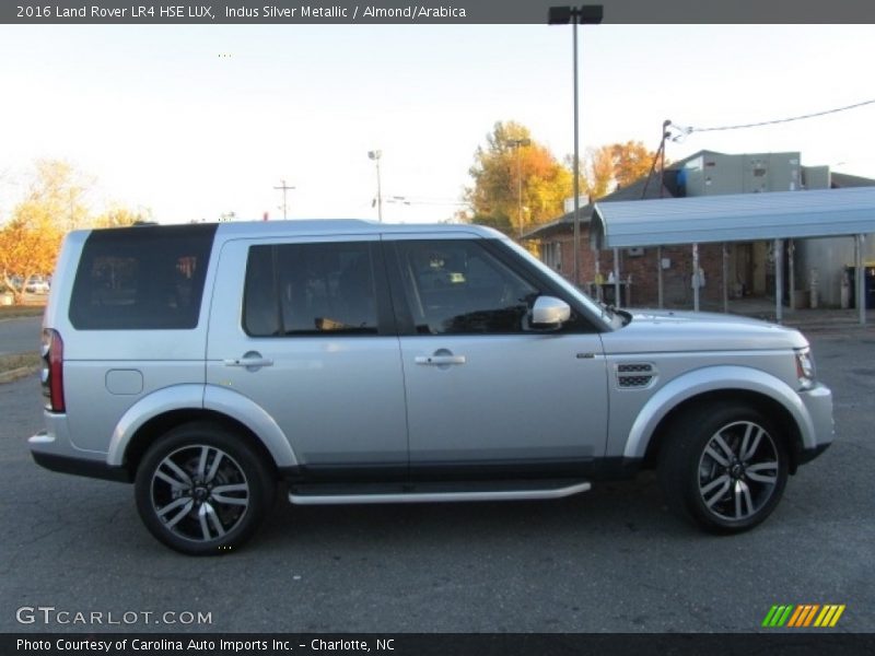 Indus Silver Metallic / Almond/Arabica 2016 Land Rover LR4 HSE LUX