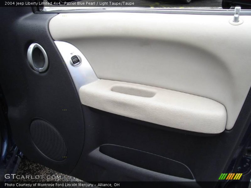 Patriot Blue Pearl / Light Taupe/Taupe 2004 Jeep Liberty Limited 4x4