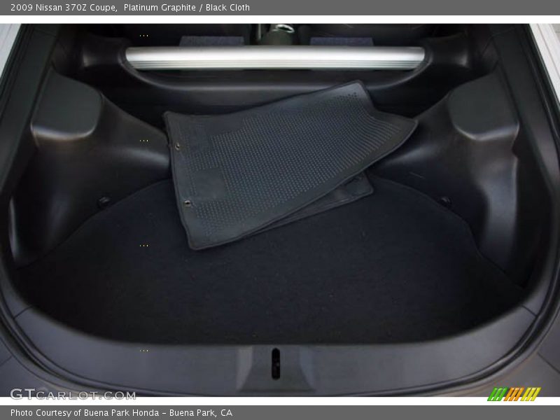 Platinum Graphite / Black Cloth 2009 Nissan 370Z Coupe