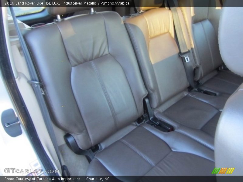 Indus Silver Metallic / Almond/Arabica 2016 Land Rover LR4 HSE LUX