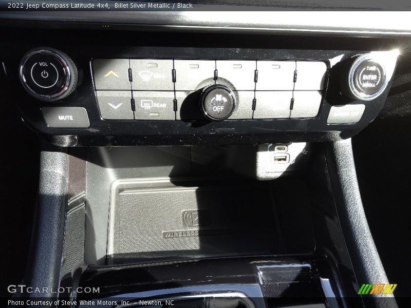 Billet Silver Metallic / Black 2022 Jeep Compass Latitude 4x4