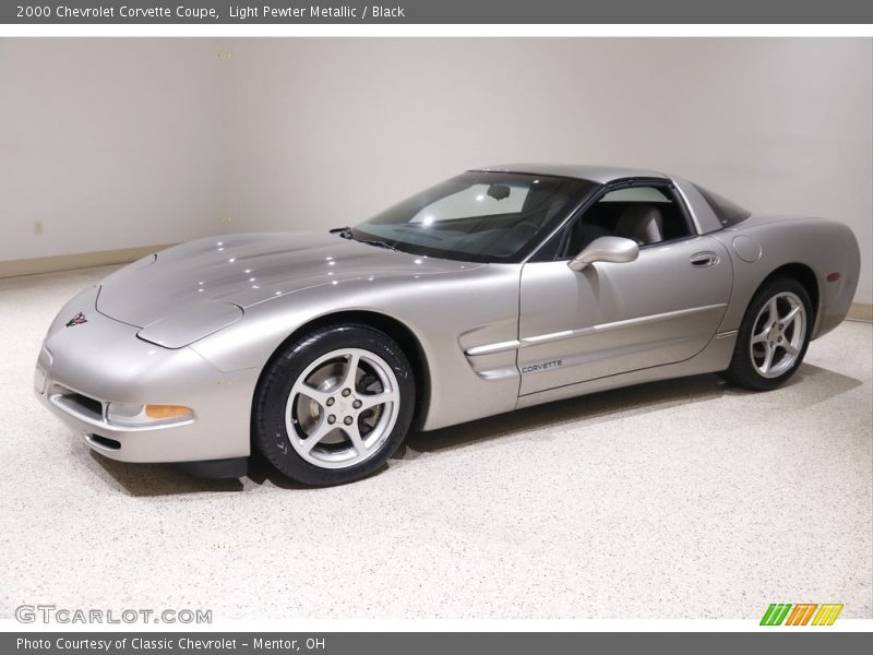 Light Pewter Metallic / Black 2000 Chevrolet Corvette Coupe