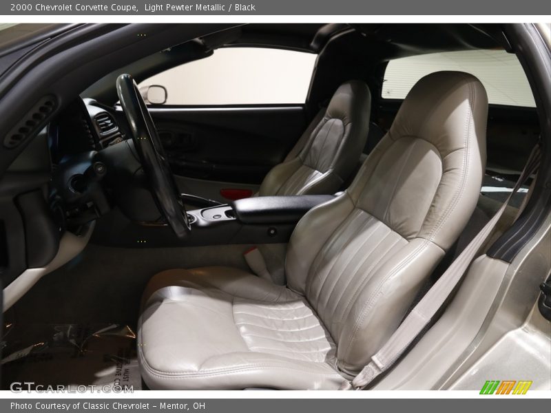 Light Pewter Metallic / Black 2000 Chevrolet Corvette Coupe