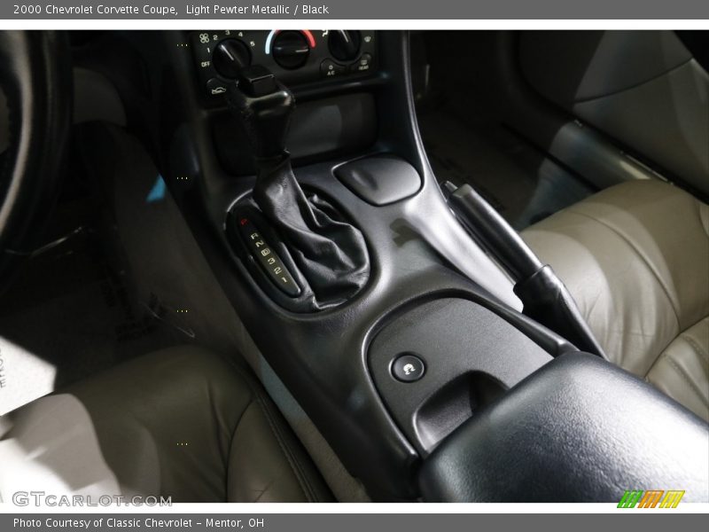 Light Pewter Metallic / Black 2000 Chevrolet Corvette Coupe