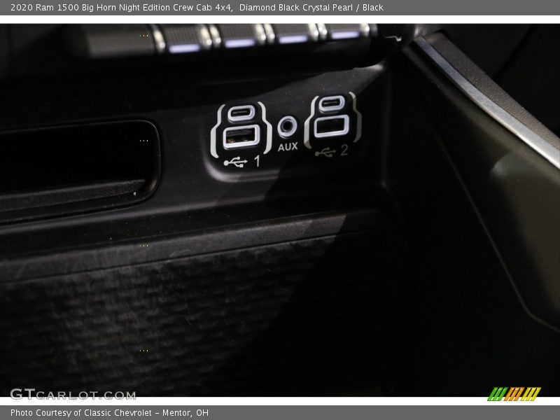 Diamond Black Crystal Pearl / Black 2020 Ram 1500 Big Horn Night Edition Crew Cab 4x4