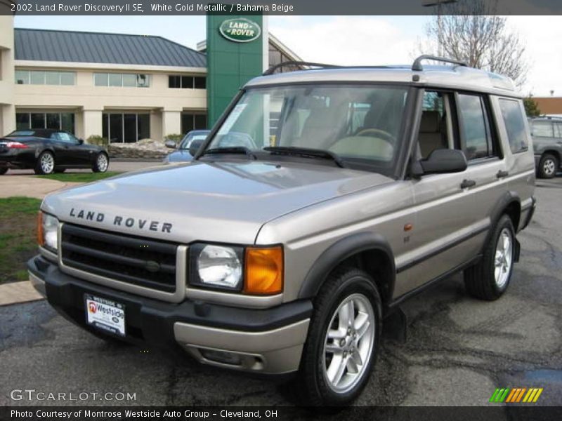 White Gold Metallic / Bahama Beige 2002 Land Rover Discovery II SE