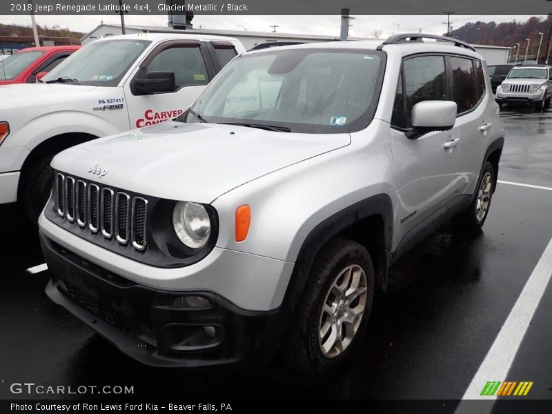 Glacier Metallic / Black 2018 Jeep Renegade Latitude 4x4