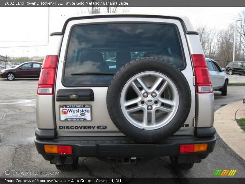 White Gold Metallic / Bahama Beige 2002 Land Rover Discovery II SE