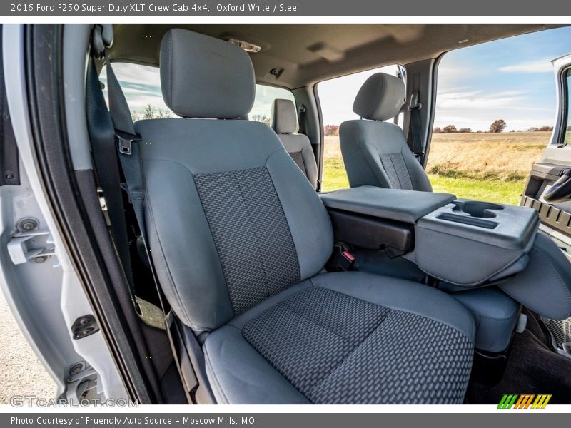 Oxford White / Steel 2016 Ford F250 Super Duty XLT Crew Cab 4x4