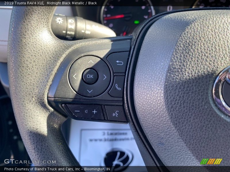 Midnight Black Metallic / Black 2019 Toyota RAV4 XLE