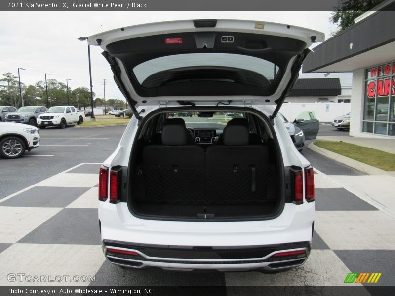 Glacial White Pearl / Black 2021 Kia Sorento EX
