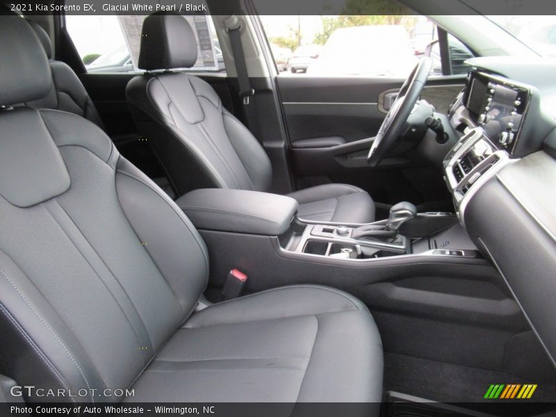 Glacial White Pearl / Black 2021 Kia Sorento EX