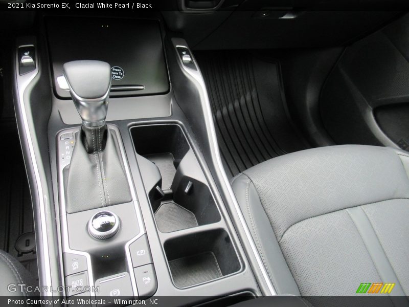 Glacial White Pearl / Black 2021 Kia Sorento EX
