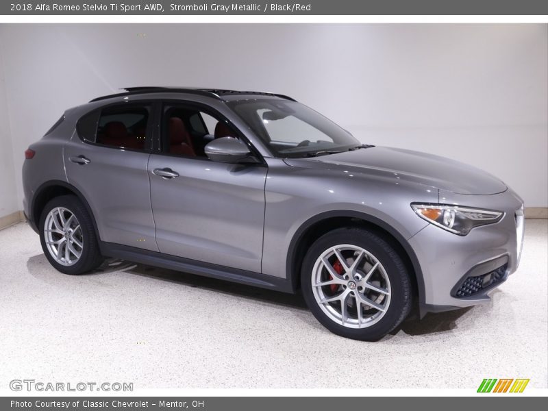 Stromboli Gray Metallic / Black/Red 2018 Alfa Romeo Stelvio Ti Sport AWD