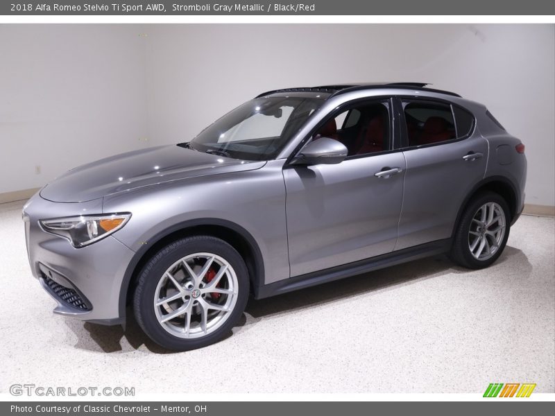 Stromboli Gray Metallic / Black/Red 2018 Alfa Romeo Stelvio Ti Sport AWD