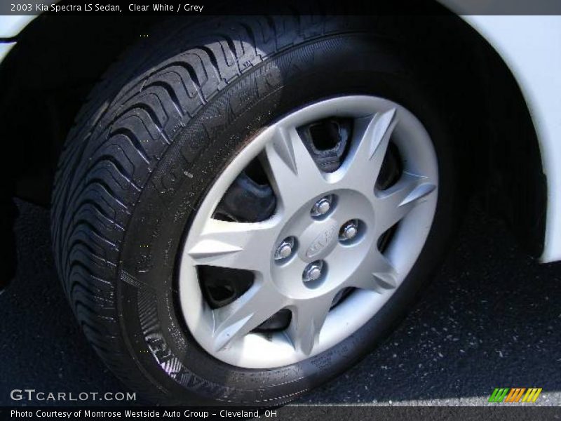 Clear White / Grey 2003 Kia Spectra LS Sedan
