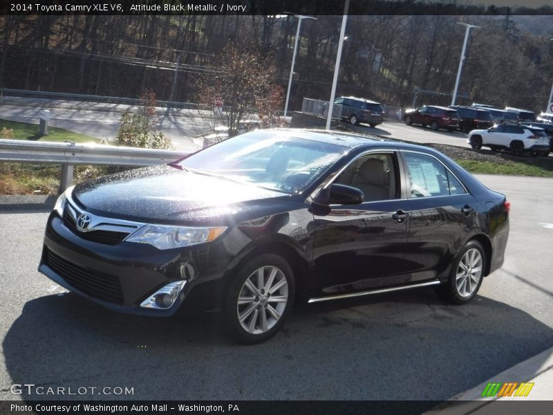 Attitude Black Metallic / Ivory 2014 Toyota Camry XLE V6