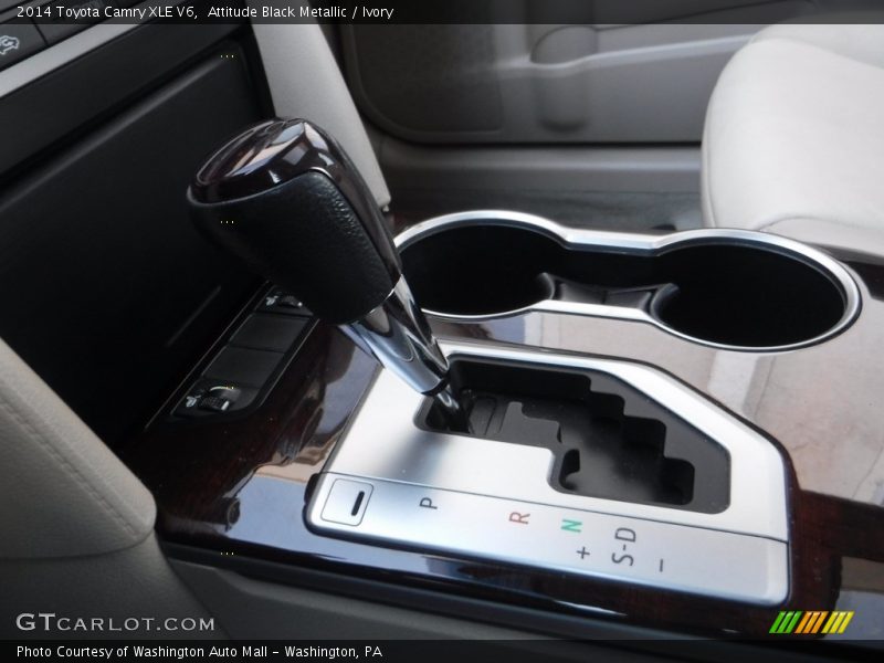 Attitude Black Metallic / Ivory 2014 Toyota Camry XLE V6