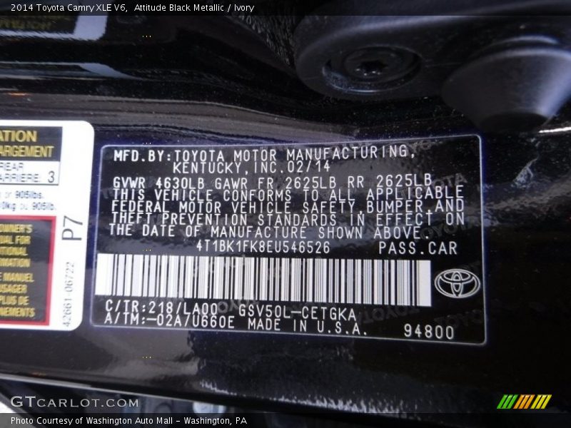 Attitude Black Metallic / Ivory 2014 Toyota Camry XLE V6