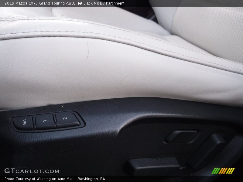 Jet Black Mica / Parchment 2019 Mazda CX-5 Grand Touring AWD