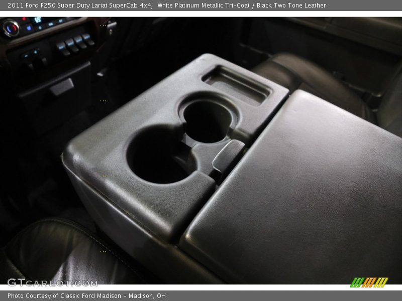 White Platinum Metallic Tri-Coat / Black Two Tone Leather 2011 Ford F250 Super Duty Lariat SuperCab 4x4