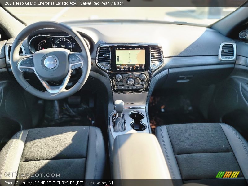 Velvet Red Pearl / Black 2021 Jeep Grand Cherokee Laredo 4x4