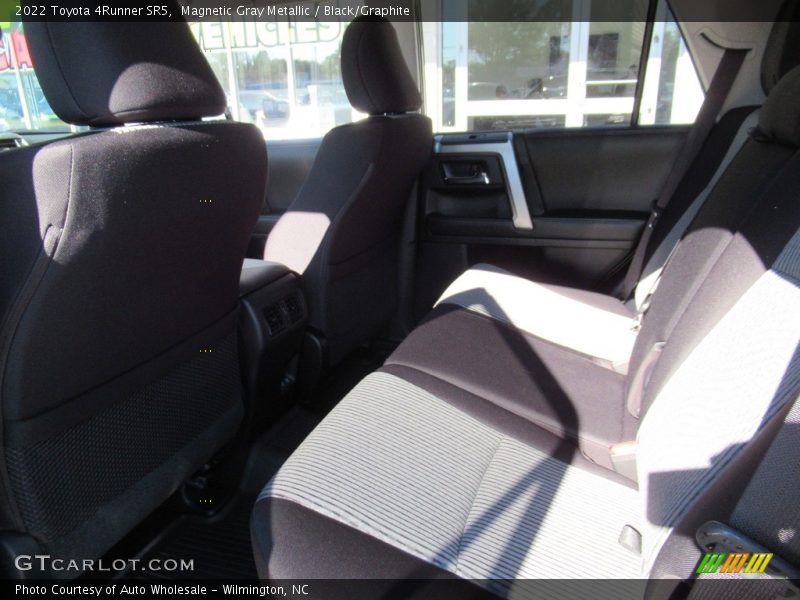 Magnetic Gray Metallic / Black/Graphite 2022 Toyota 4Runner SR5