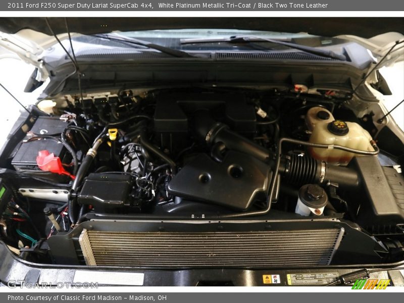 White Platinum Metallic Tri-Coat / Black Two Tone Leather 2011 Ford F250 Super Duty Lariat SuperCab 4x4