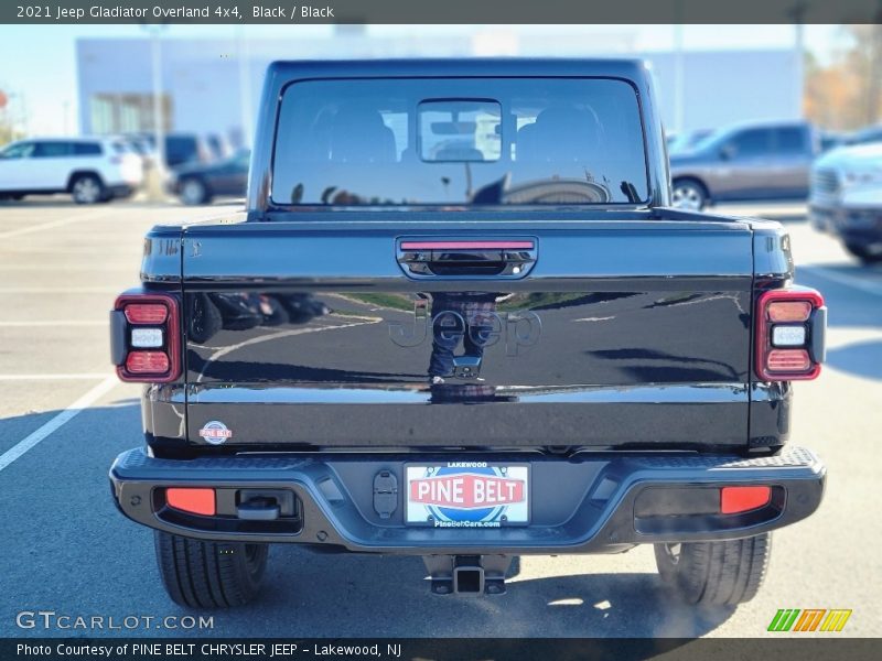 Black / Black 2021 Jeep Gladiator Overland 4x4