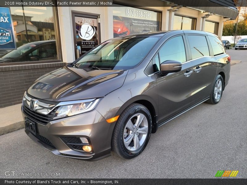 Pacific Pewter Metallic / Mocha 2018 Honda Odyssey EX-L