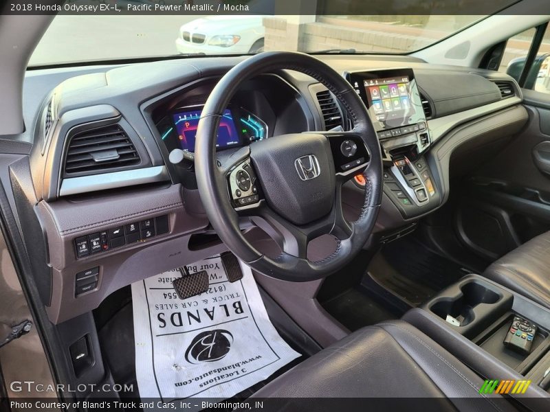 Pacific Pewter Metallic / Mocha 2018 Honda Odyssey EX-L