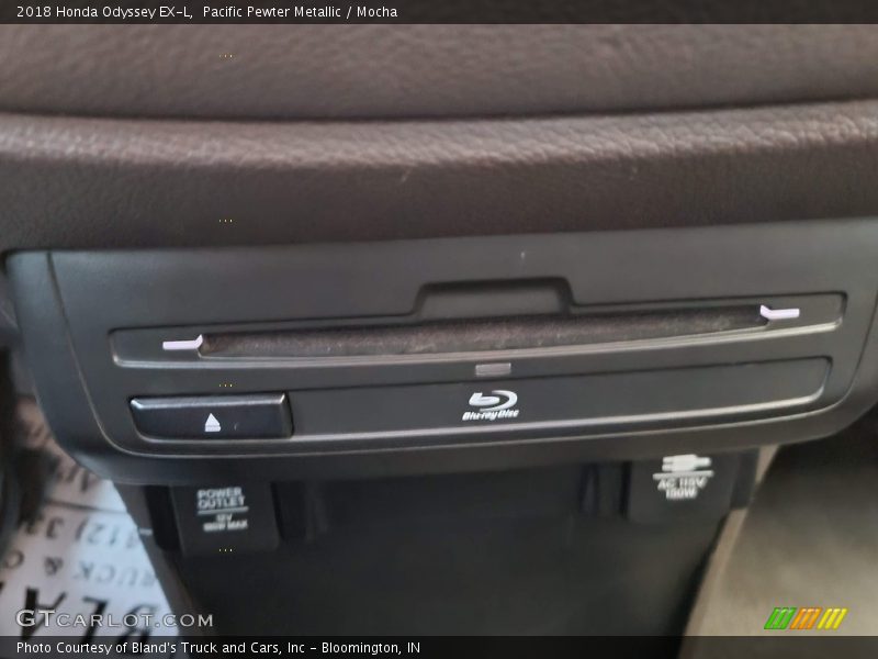 Pacific Pewter Metallic / Mocha 2018 Honda Odyssey EX-L