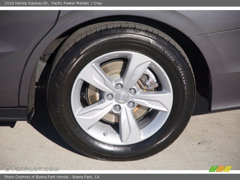 Pacific Pewter Metallic / Gray 2019 Honda Odyssey EX