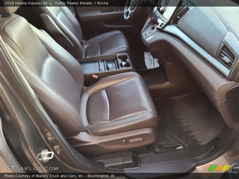 Pacific Pewter Metallic / Mocha 2018 Honda Odyssey EX-L