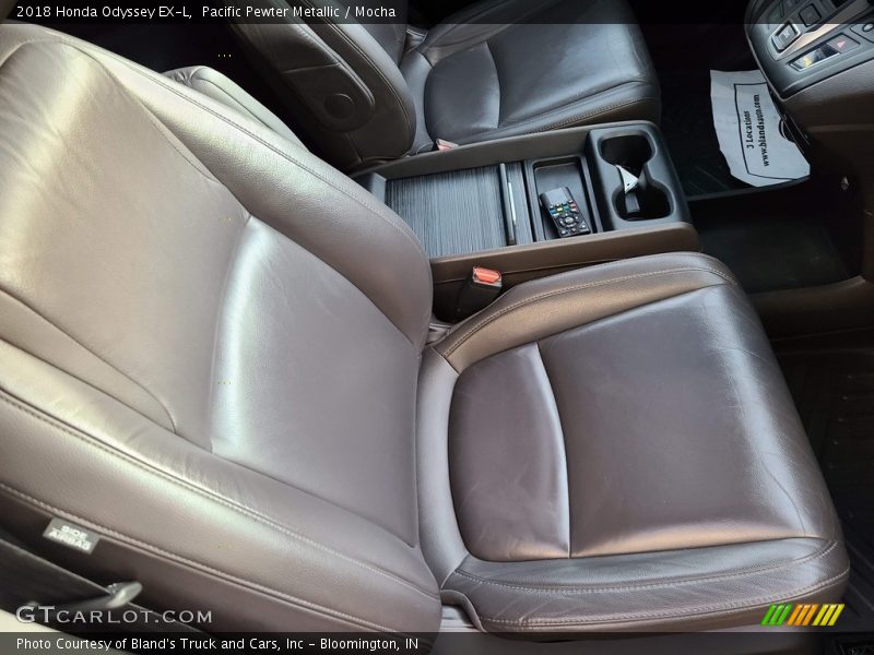 Pacific Pewter Metallic / Mocha 2018 Honda Odyssey EX-L