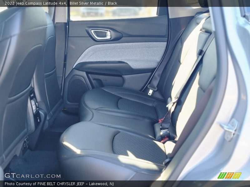 Billet Silver Metallic / Black 2022 Jeep Compass Latitude 4x4