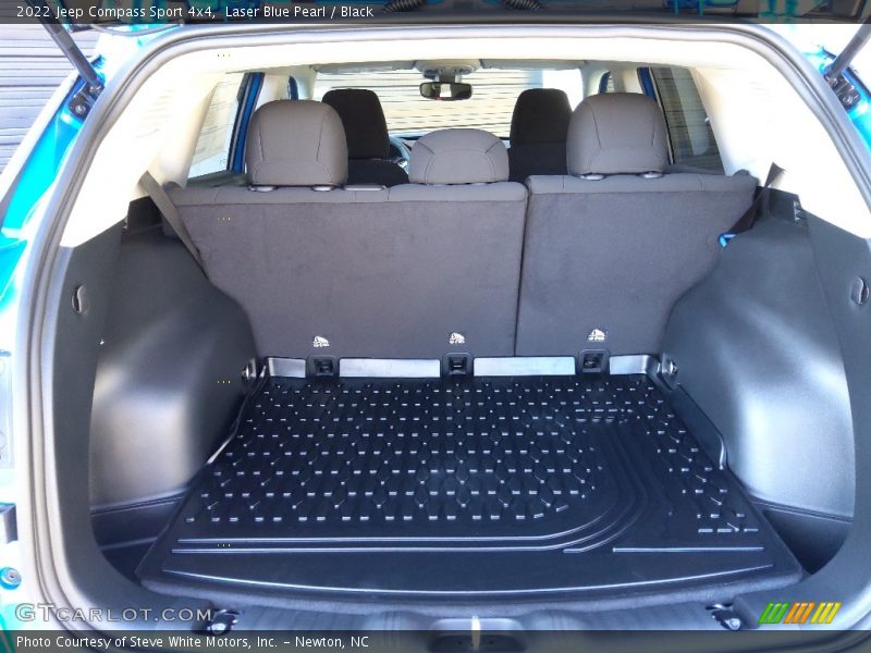 Laser Blue Pearl / Black 2022 Jeep Compass Sport 4x4