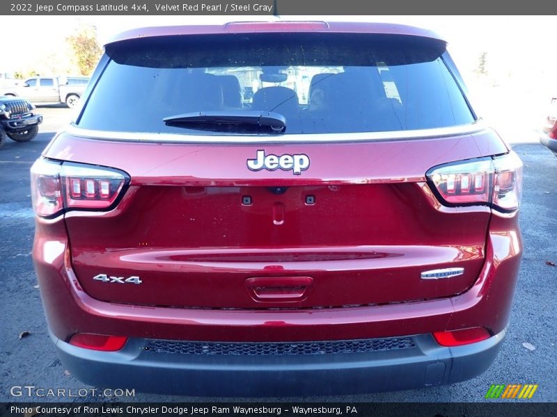 Velvet Red Pearl / Steel Gray 2022 Jeep Compass Latitude 4x4