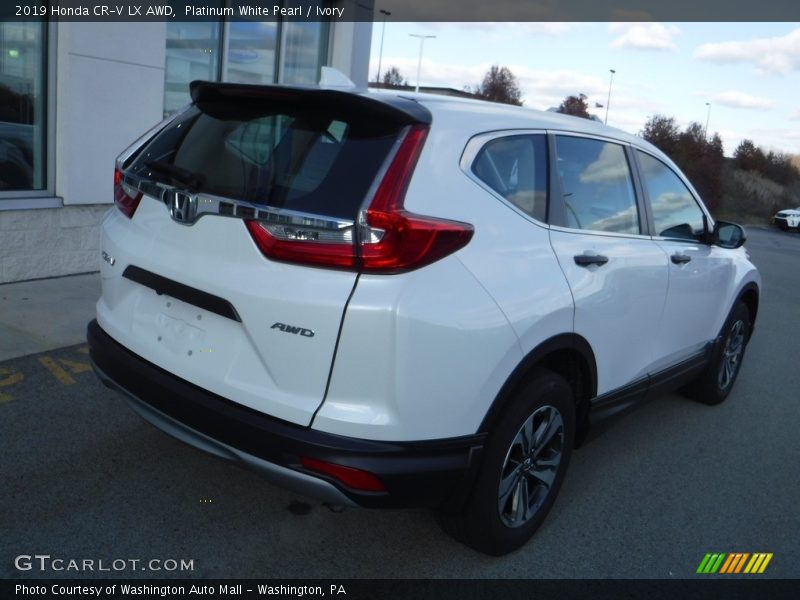 Platinum White Pearl / Ivory 2019 Honda CR-V LX AWD